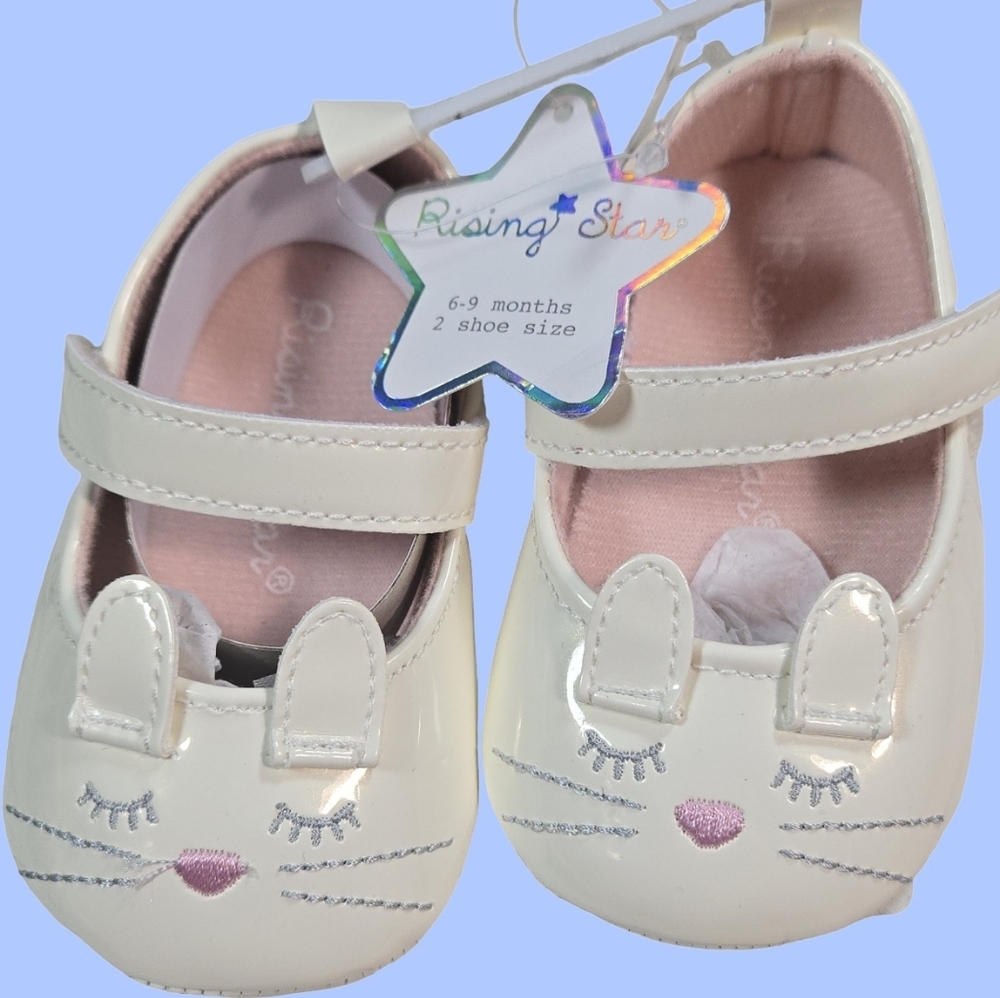 Rising Star White Bunny Baby Shoes 6-9 Months